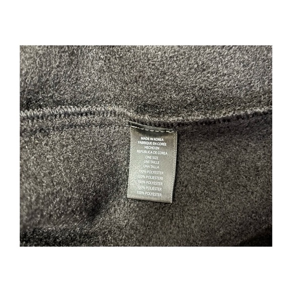 NWT Anthropologie Sherpa-Collared Cape in Black One Size - Picture 5 of 6